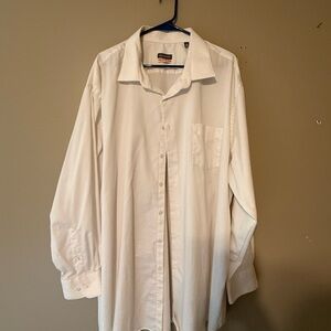 Van Heusen Men's White Dress Shirt
